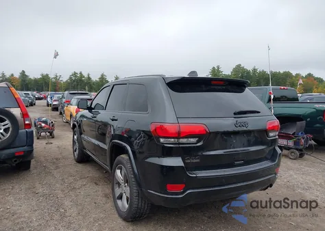 2021 Jeep Grand Cherokee Laredo X 4X4 z USA, uszkodzony, nr VIN 1C4RJFAG9MC581456